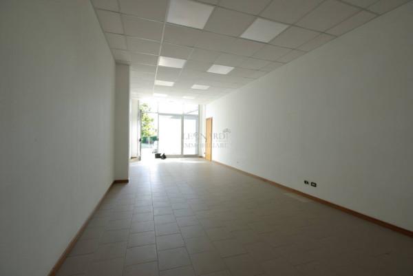 Negozio in Via Il Gaia, Sansepolcro, {3} - Foto 2
