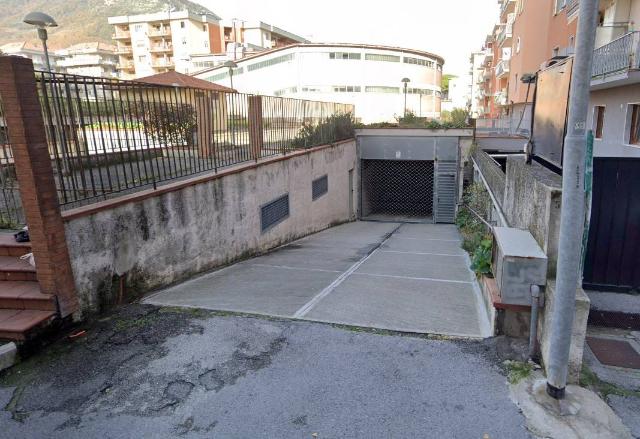 Garage or car box in Via Eduardo Talamo, Cava de' Tirreni - Photo 1