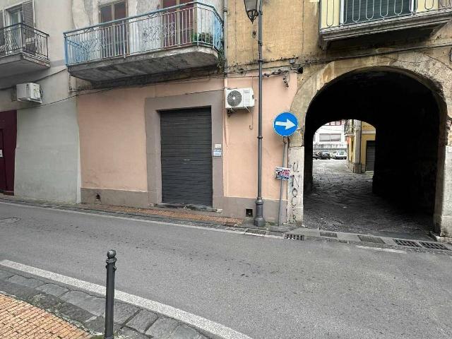 Geschäft in Via San Clemente, Nocera Superiore - Foto 1