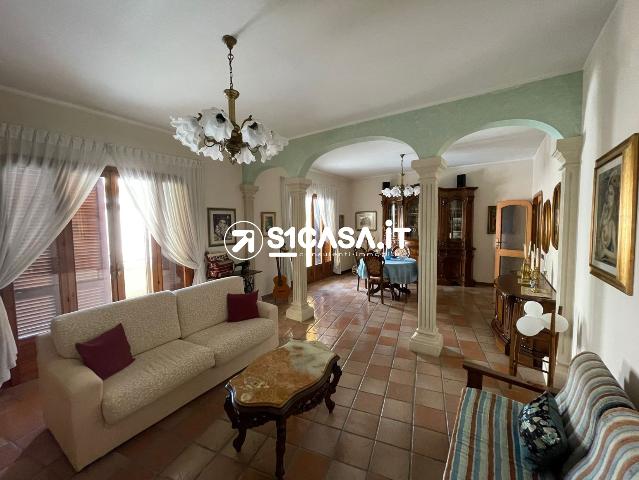 Detached house in Via G. Megha 86, Galatone - Photo 1