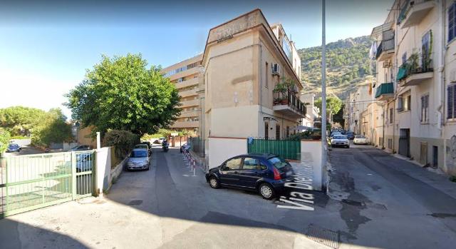 Boxen in Via Dietro La Parrocchia 48, Palermo - Foto 1