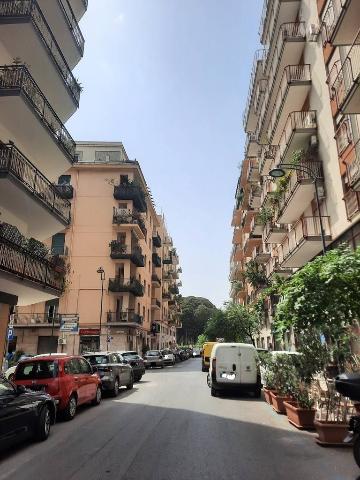 Shop in Via Vincenzo di Marco 1, Palermo - Photo 1