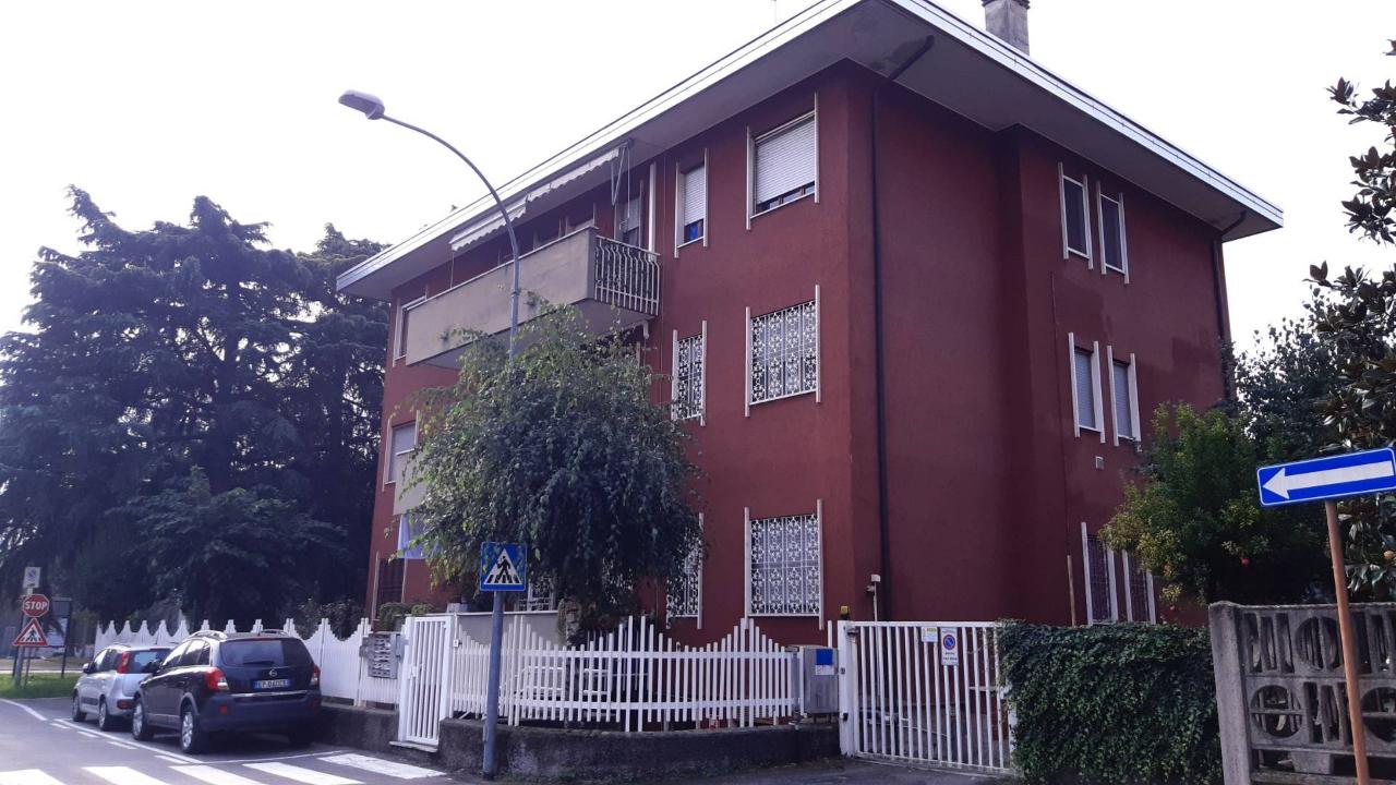 Appartamento in vendita a Pregnana Milanese