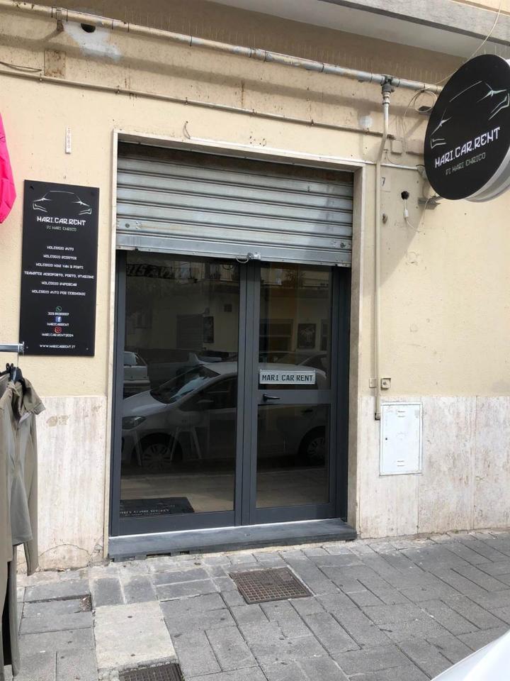 Negozio in Via Raffaele Mauri, Salerno, {3} - Foto 1