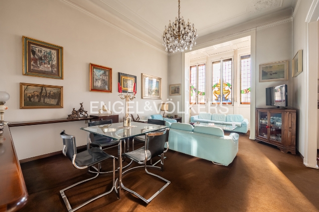 4-room flat in Piazza Giuseppe Grandi, Milano - Photo 1