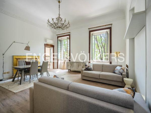 3-room flat in Foro Buonaparte, Milano - Photo 1