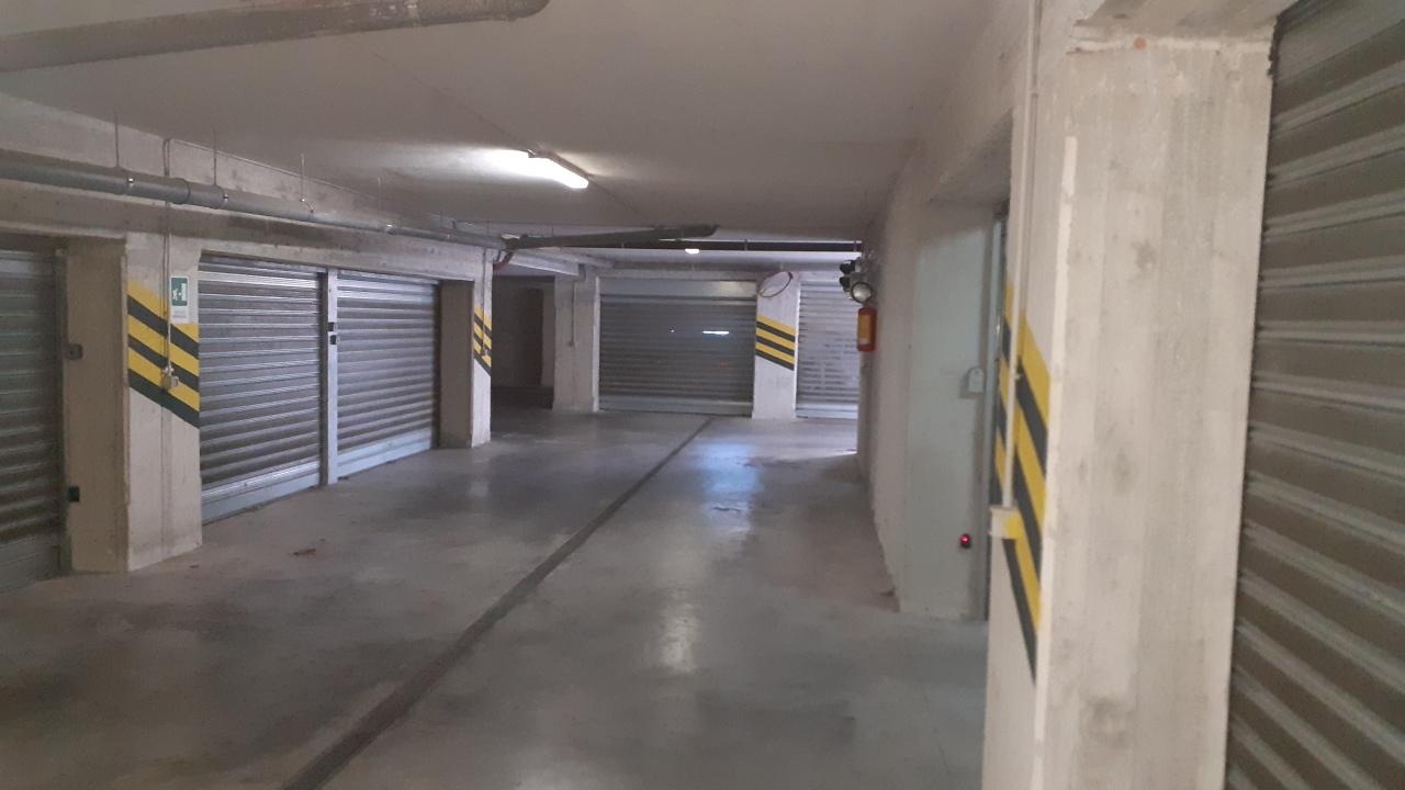 Parcheggio chiuso in vendita a Avellino