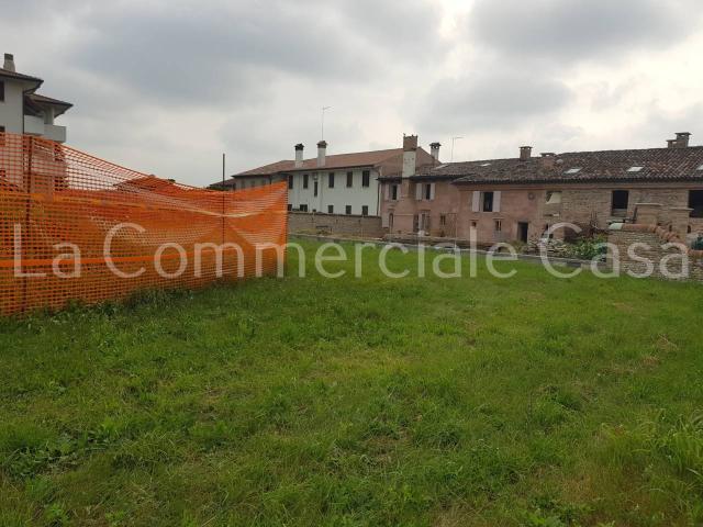 Terreno edificabile in Viale Europa 40, Treviso - Foto 1