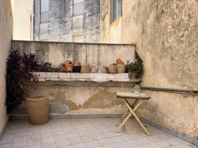 Einfamilienhaus in Via Flavio Gioia 17, Alcamo - Foto 1