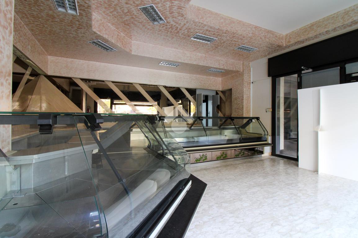 Negozio in Viale Po, Cremona, {3} - Foto 2