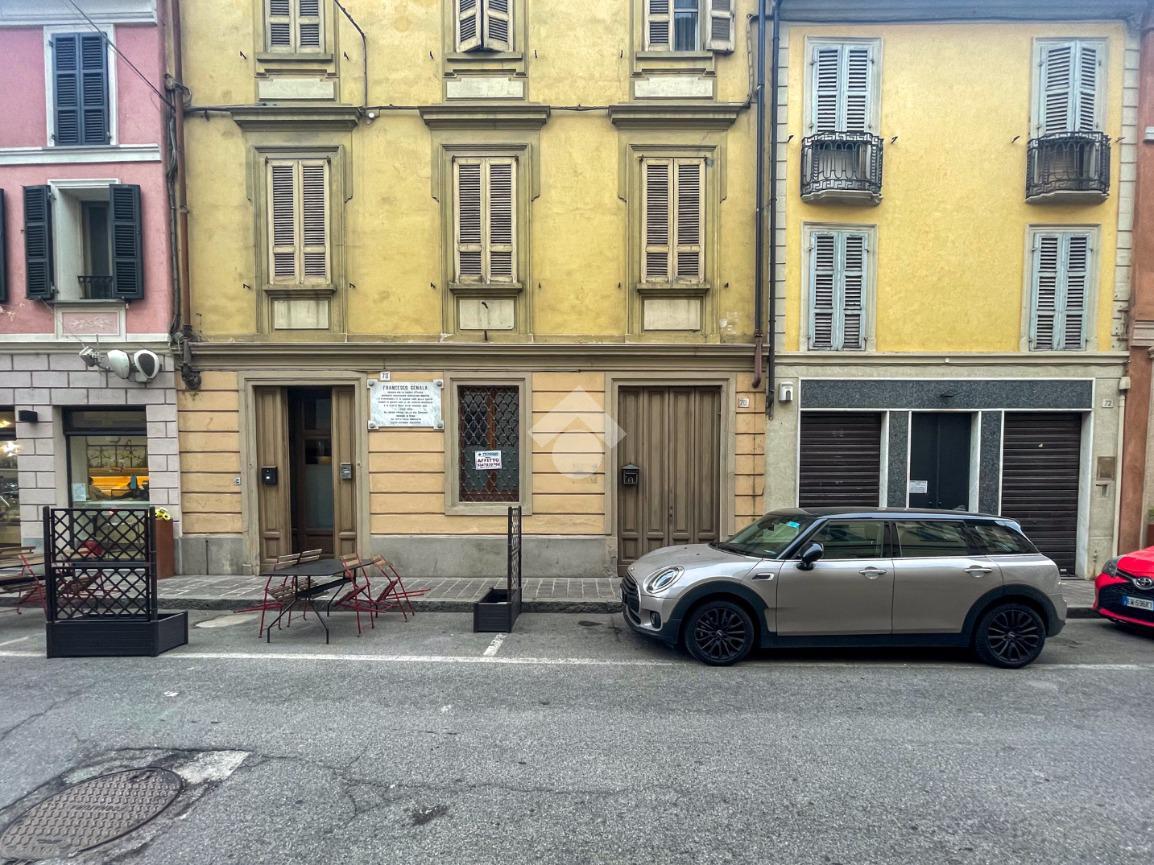 Negozio in Via Francesco Genala 70, Soresina, {3} - Foto 2