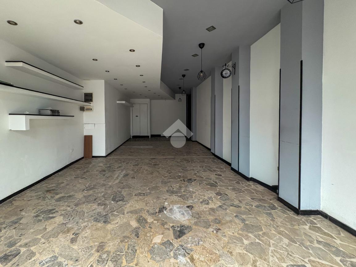 Negozio in Via Roma 5, Piadena Drizzona, {3} - Foto 2