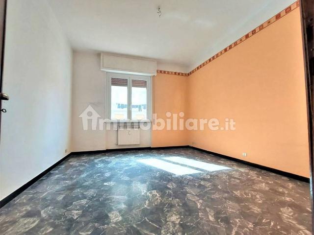 Wohnung in Via Martiri della Libertà 117, Cairo Montenotte - Foto 1