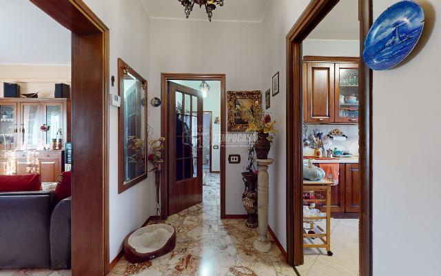 4-room flat, Fidenza - Photo 1