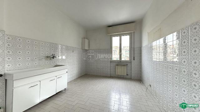 2-room flat in Via dell'Alloro 23, Genova - Photo 1