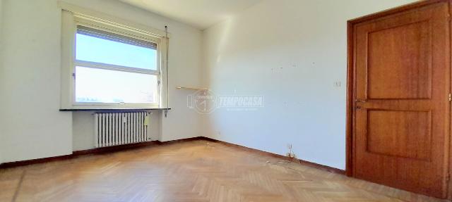 4-room flat in {3}, Viale Aurelio Saffi 24 - Photo 1