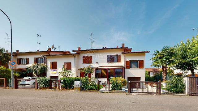 Terraced house in Via Antonio Vivaldi, Castelletto, Valsamoggia - Photo 1