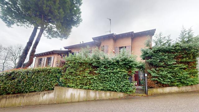 Terraced house in Via Merlino 31, Valsamoggia - Photo 1