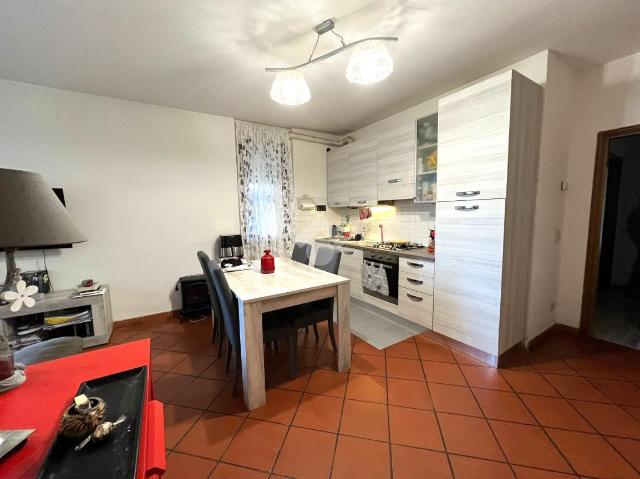 3-room flat in Via Pistoiese 84, Campi Bisenzio - Photo 1