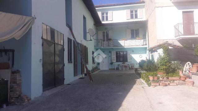 Detached house in Via IV Novembre 13, Villaromagnano - Photo 1