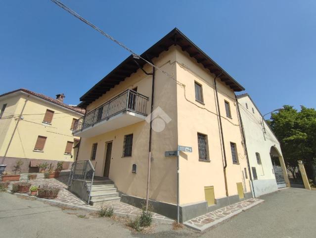 Detached house in Via G. Persano 2, Villaromagnano - Photo 1