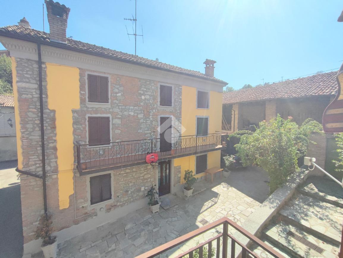 Casa indipendente in vendita a Brignano Frascata