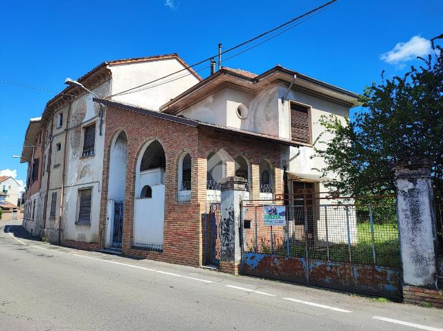 Detached house in Via Guglielmo Marconi 38, Viguzzolo - Photo 1