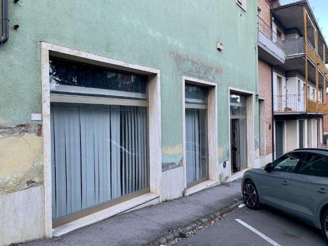 Geschäft in Via Grassi 32, Sinalunga - Foto 1