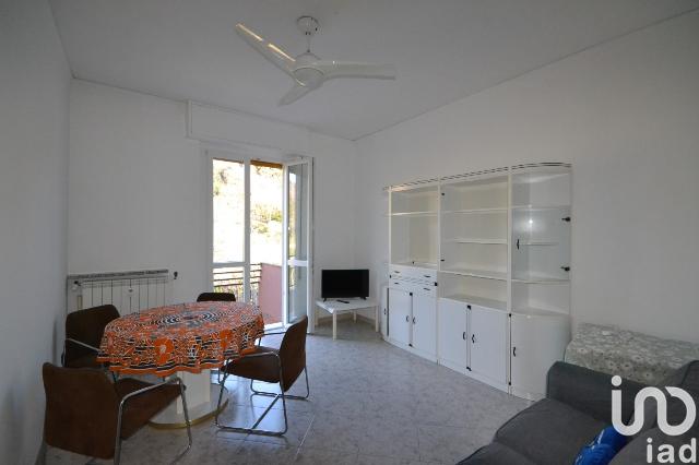 4-room flat in Via Laviosa 28, Genova - Photo 1