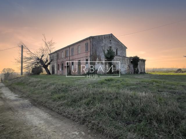 Country house or cottage, Forlì - Photo 1