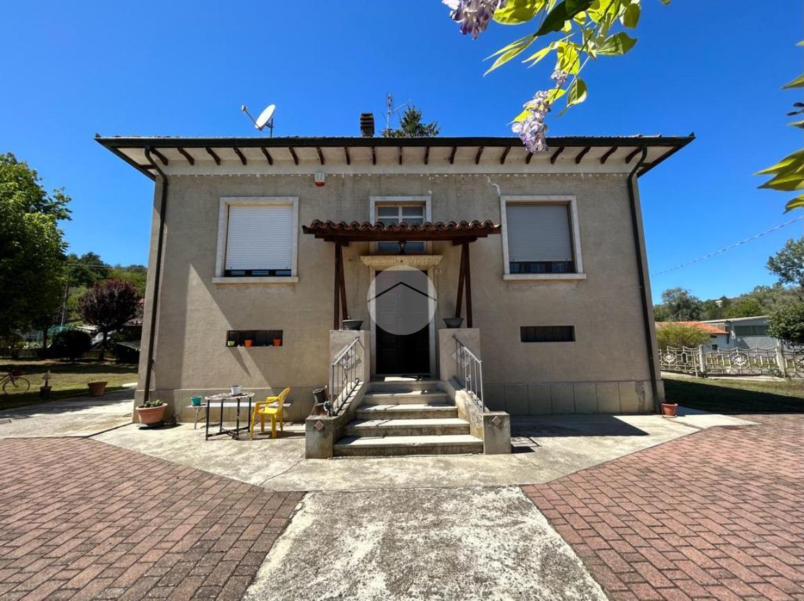 Villa in vendita a Castagnole Monferrato