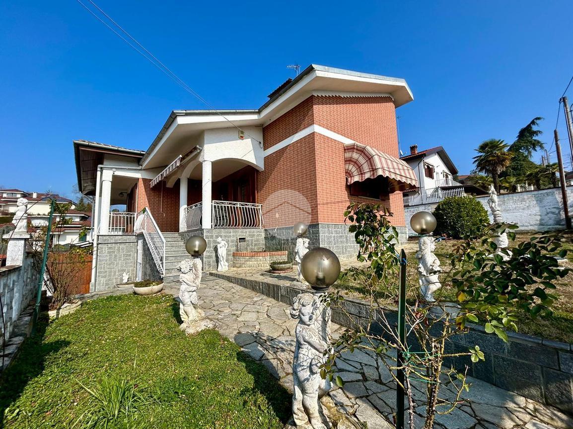 Villa in vendita a Castell'Alfero