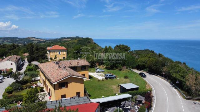 Trilocale in Via Balneare 30, Gabicce Mare - Foto 1