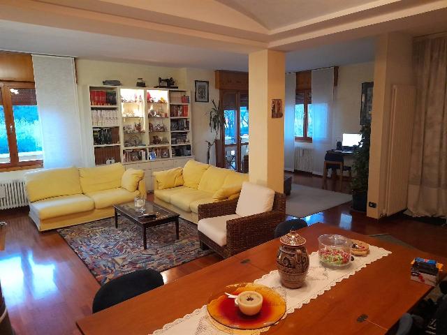 Apartament in {3}, Viale Ticino - Photo 1