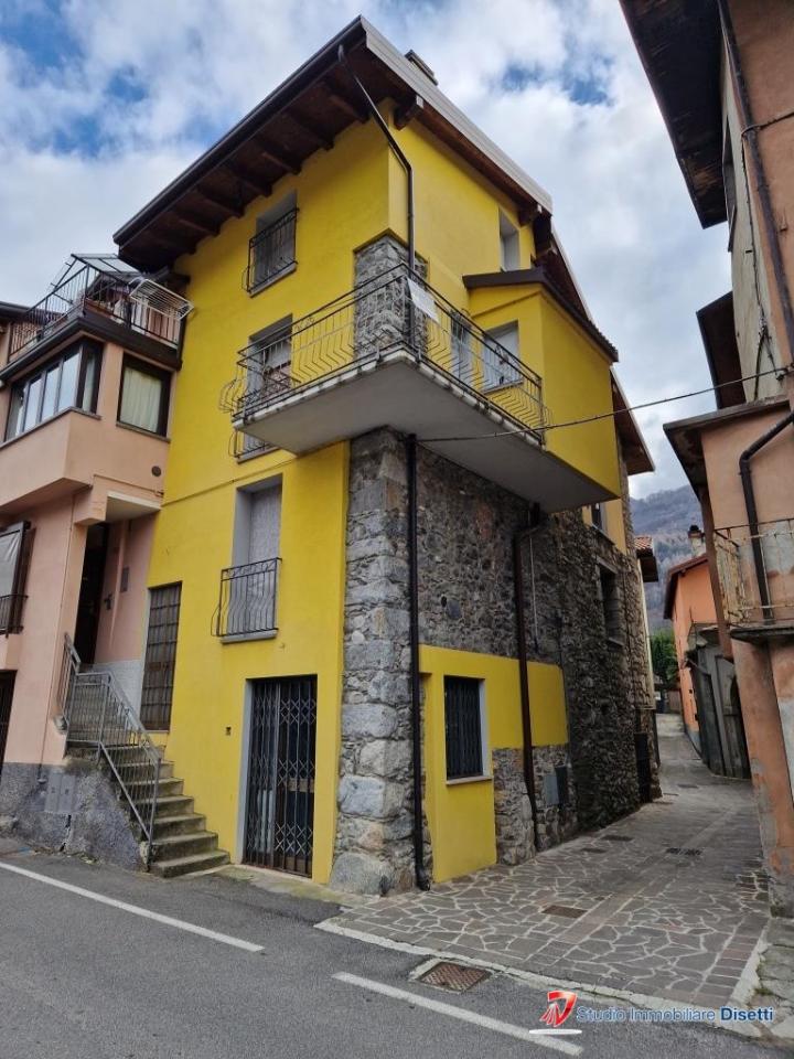 Casa indipendente in vendita a Capo Di Ponte