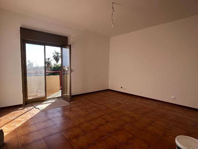 3-room flat in Viale Immacolata, Riposto - Photo 1