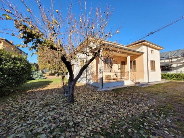 Detached house in {3}, Strada Via - Photo 1