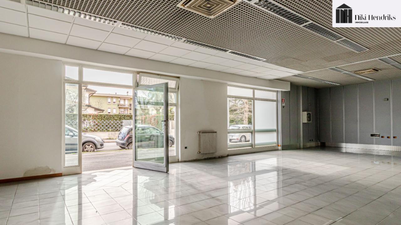 Esercizio commerciale in , Santa Croce Sull'Arno, {3} - Foto 1