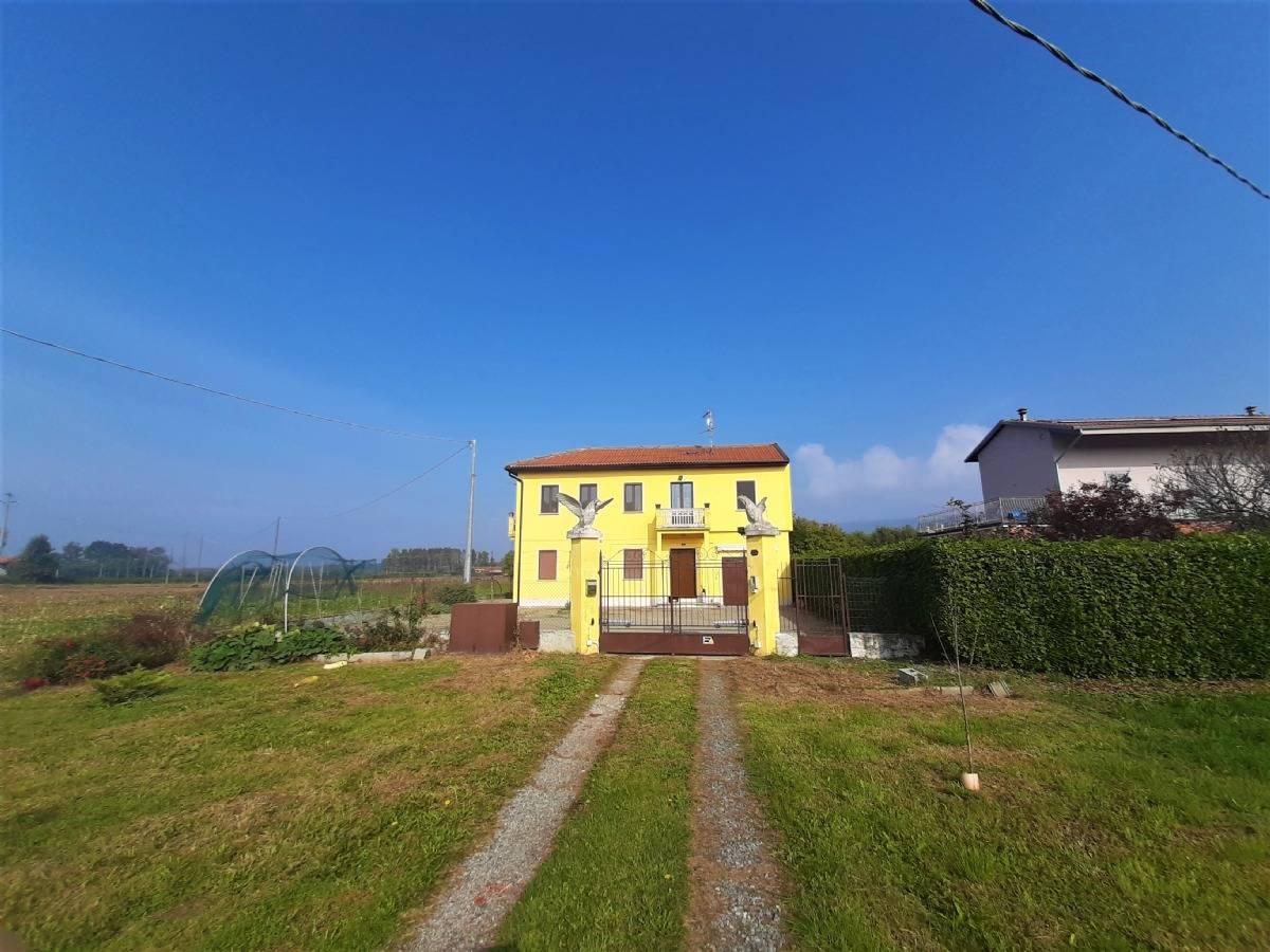 Villa in vendita a Albiano D'Ivrea