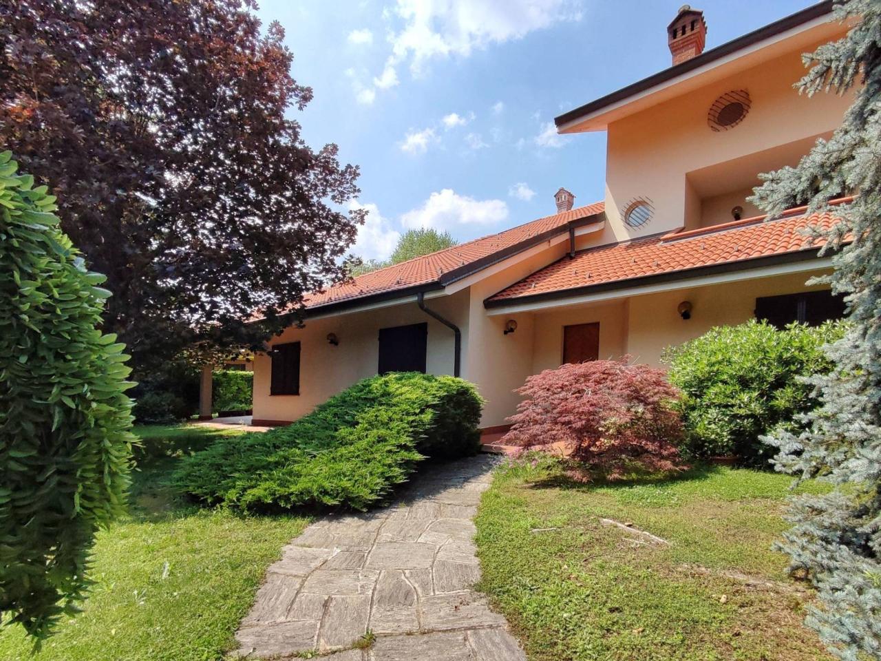 Villa in vendita a Strambino