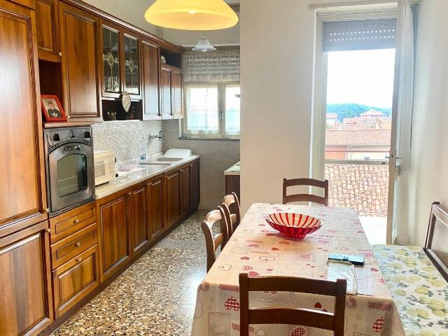 4-room flat in Corso Italia 49, Strambino - Photo 1