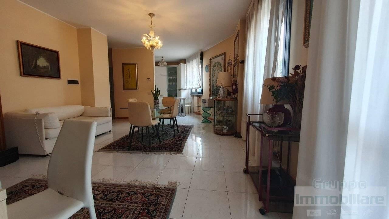 immagine annuncio 1 di 14