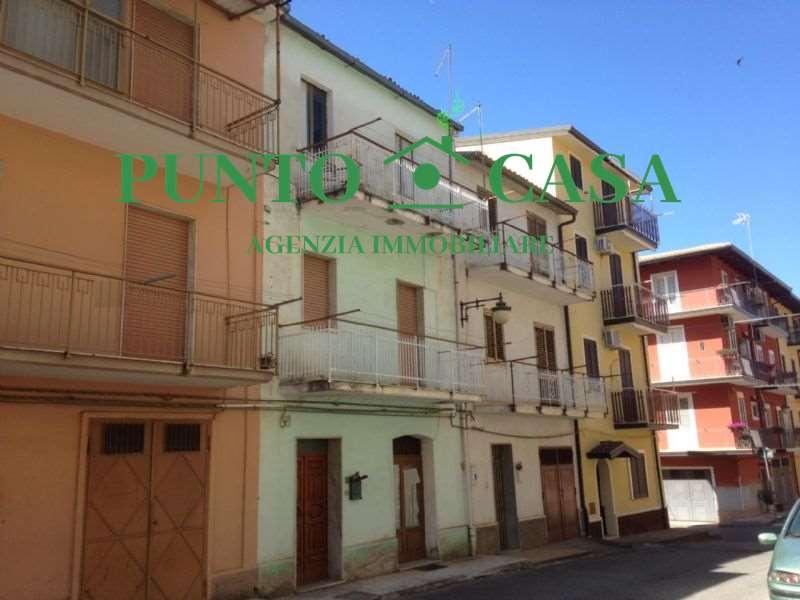 Casa indipendente in vendita a Lamezia Terme