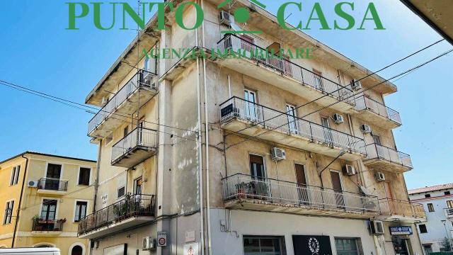 Dreizimmerwohnung in Via G. Sinopoli, Lamezia Terme - Foto 1