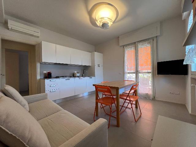 Zweizimmerwohnung in Via Aurelia Ponente 52, Santo Stefano al Mare - Foto 1