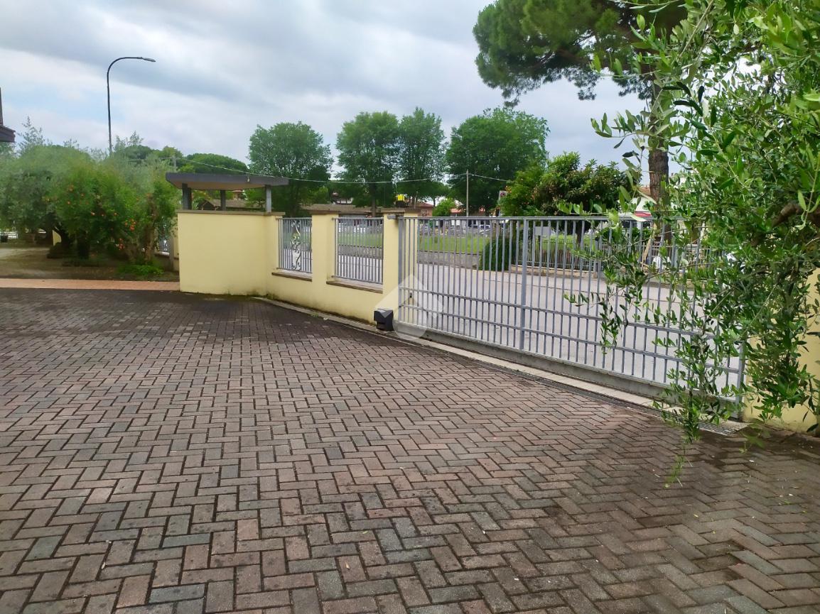 Capannone in Via Faberio 2, Savignano Sul Rubicone, {3} - Foto 2
