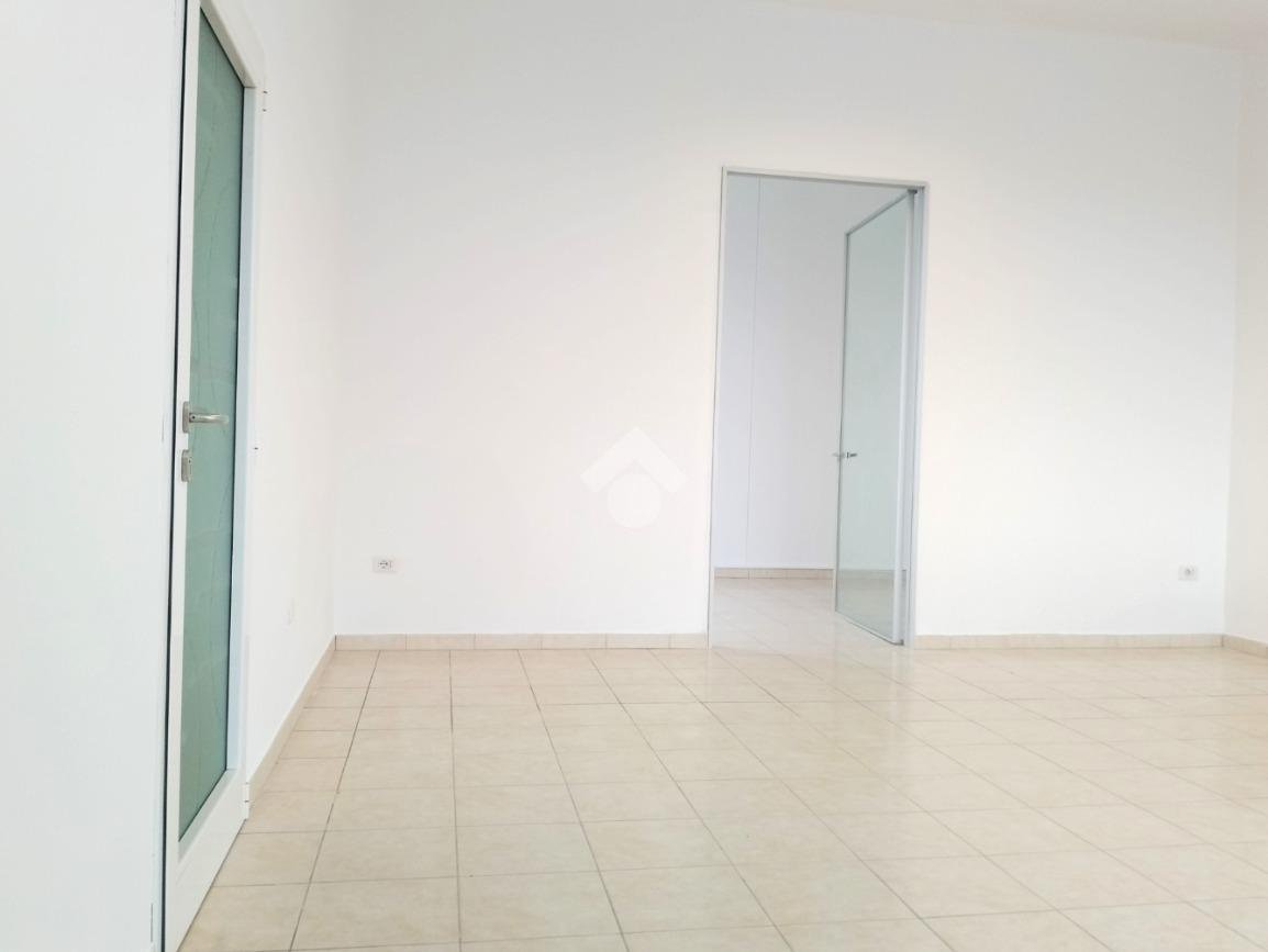 Laboratorio in Via Emilia, Gambettola, {3} - Foto 1