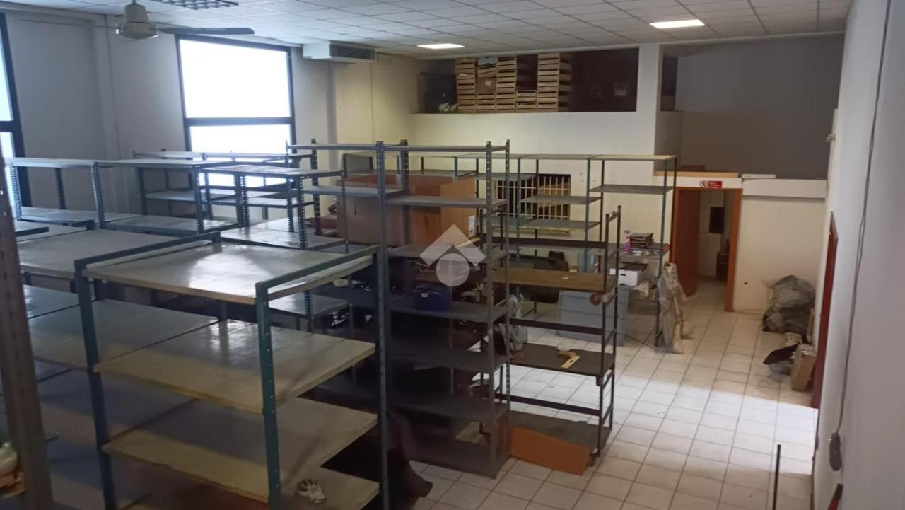 Capannone in Via F.Baracca 19, Gambettola, {3} - Foto 2