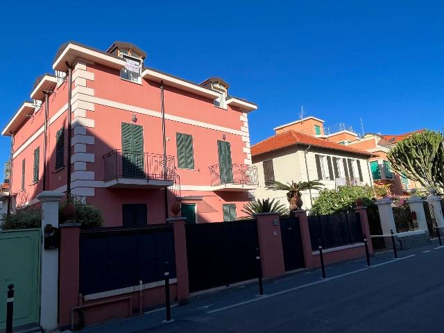 Zweizimmerwohnung in Corso Villaregia 70, Riva Ligure - Foto 1