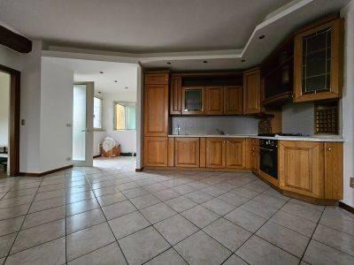 2-room flat in Via Malpensata, Brembate di Sopra - Photo 1